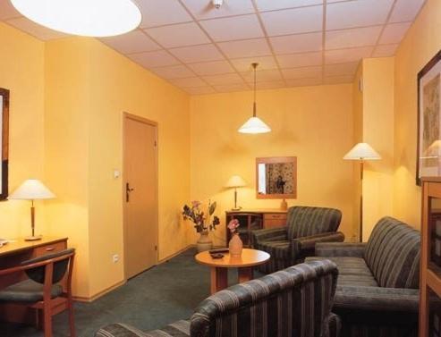 Hotel Rychlo Богатиня Екстер'єр фото