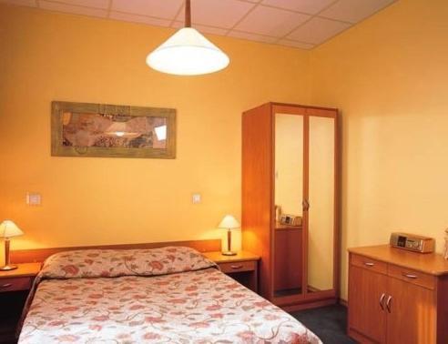 Hotel Rychlo Богатиня Екстер'єр фото